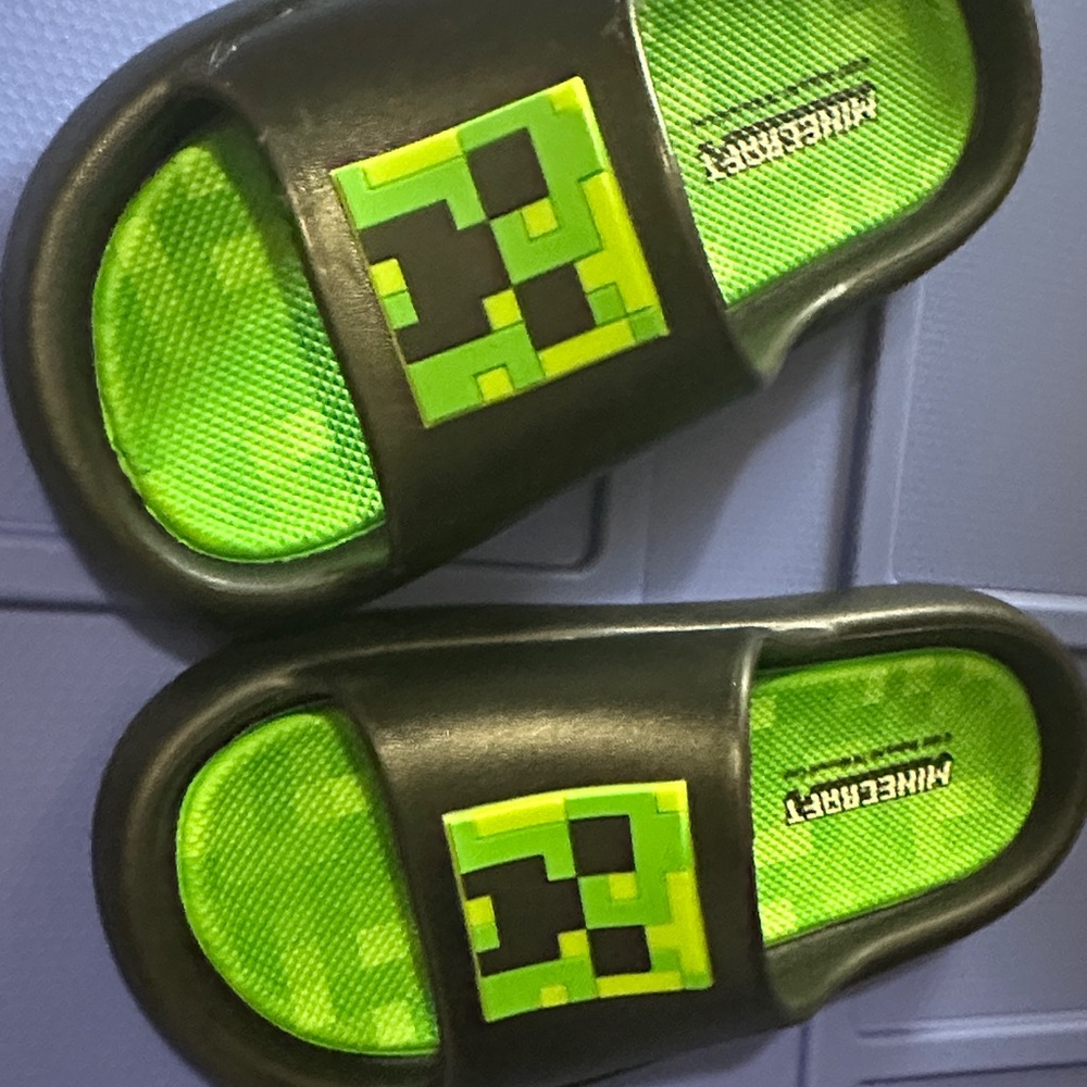 Kids Slide Sandals - Black and Green